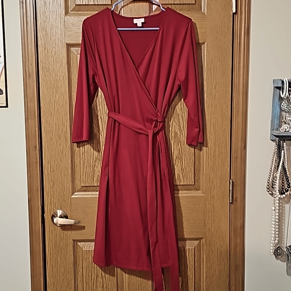 Lularoe medium wrap dress burgundy